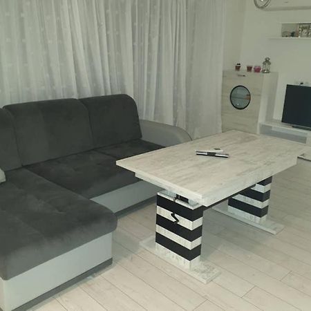 Cosy Charming Apartment Blagoevgrad Esterno foto
